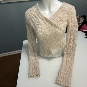 Zara Cozy Cream Cable Knit Sweater